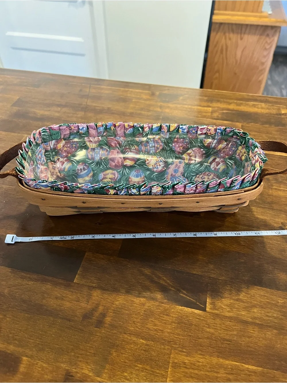 Longaberger, Heartland Collection Muffin Basket, 1990, Easter Eggs & Grass Liner